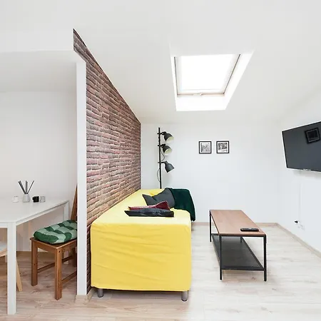 아파트 Romantic Poet's Apartment@slowackiego *